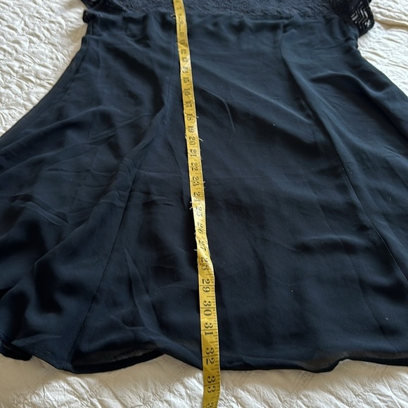 BETHANY MOTA size medium black mini dress with lace embellishments top w, lining - Picture 12 of 13